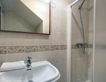 Sanpedro Marbella 公寓式酒店